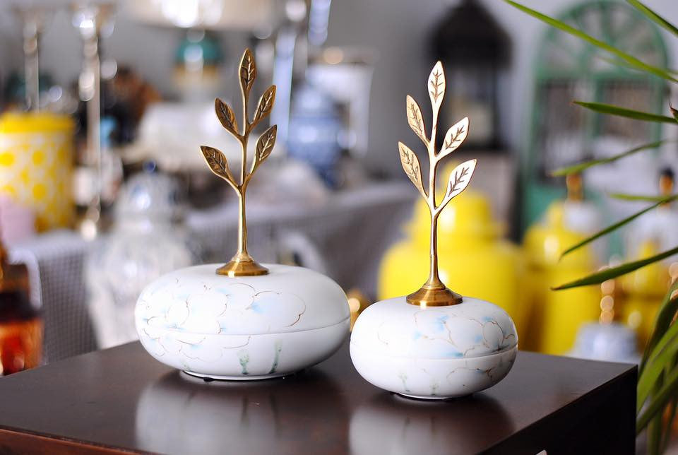 Ariana Table Decor