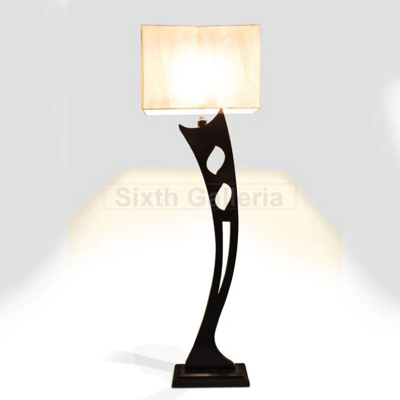 Curvy Base Floor Lamp