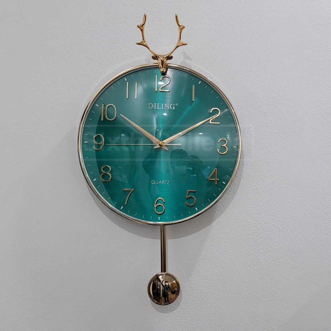 Aretuza Clock