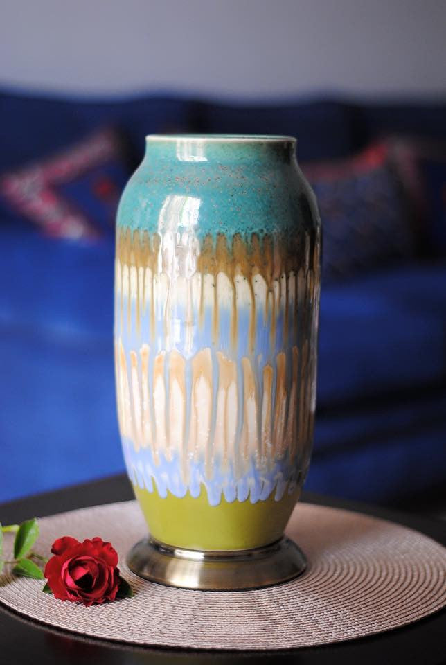 Victorious Table Decor