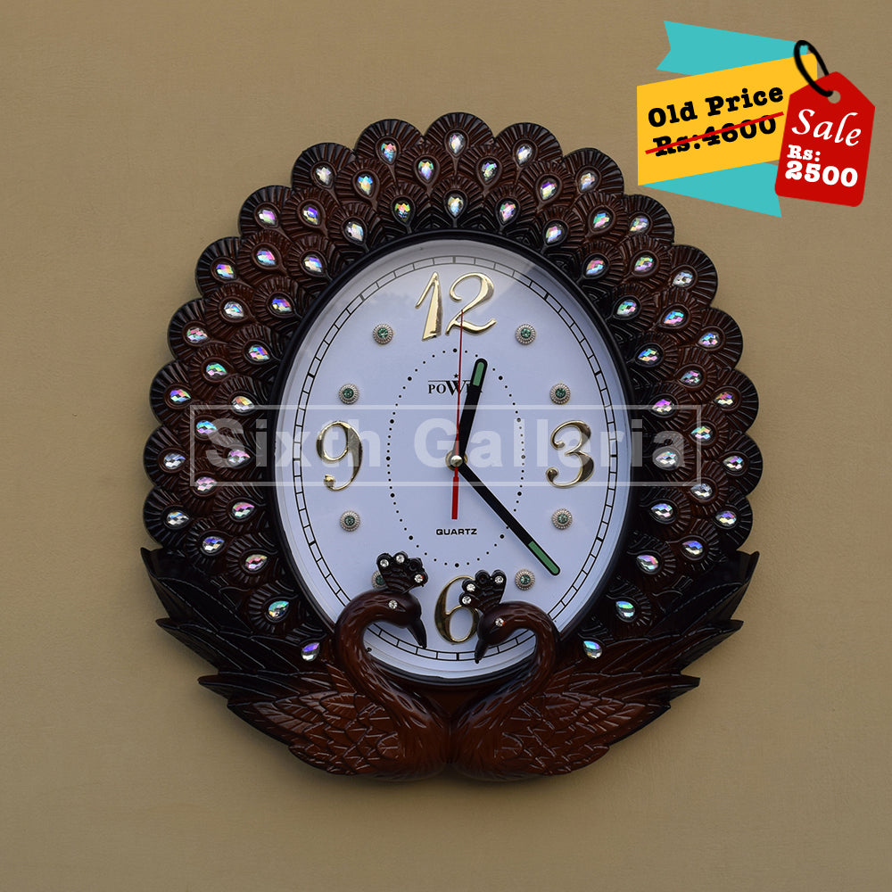 Elsa Clock Brown