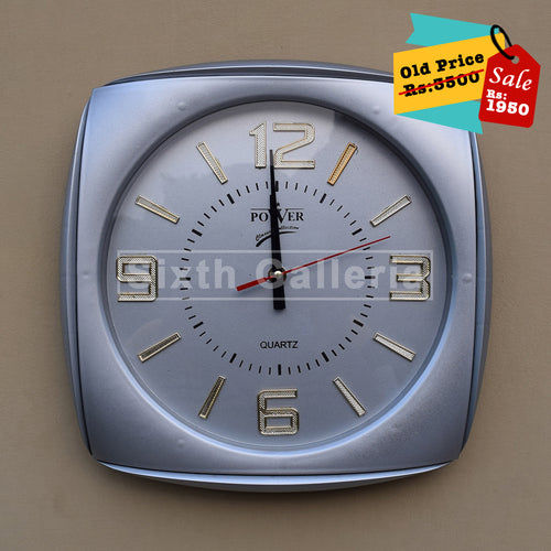 Fera Clock Silver