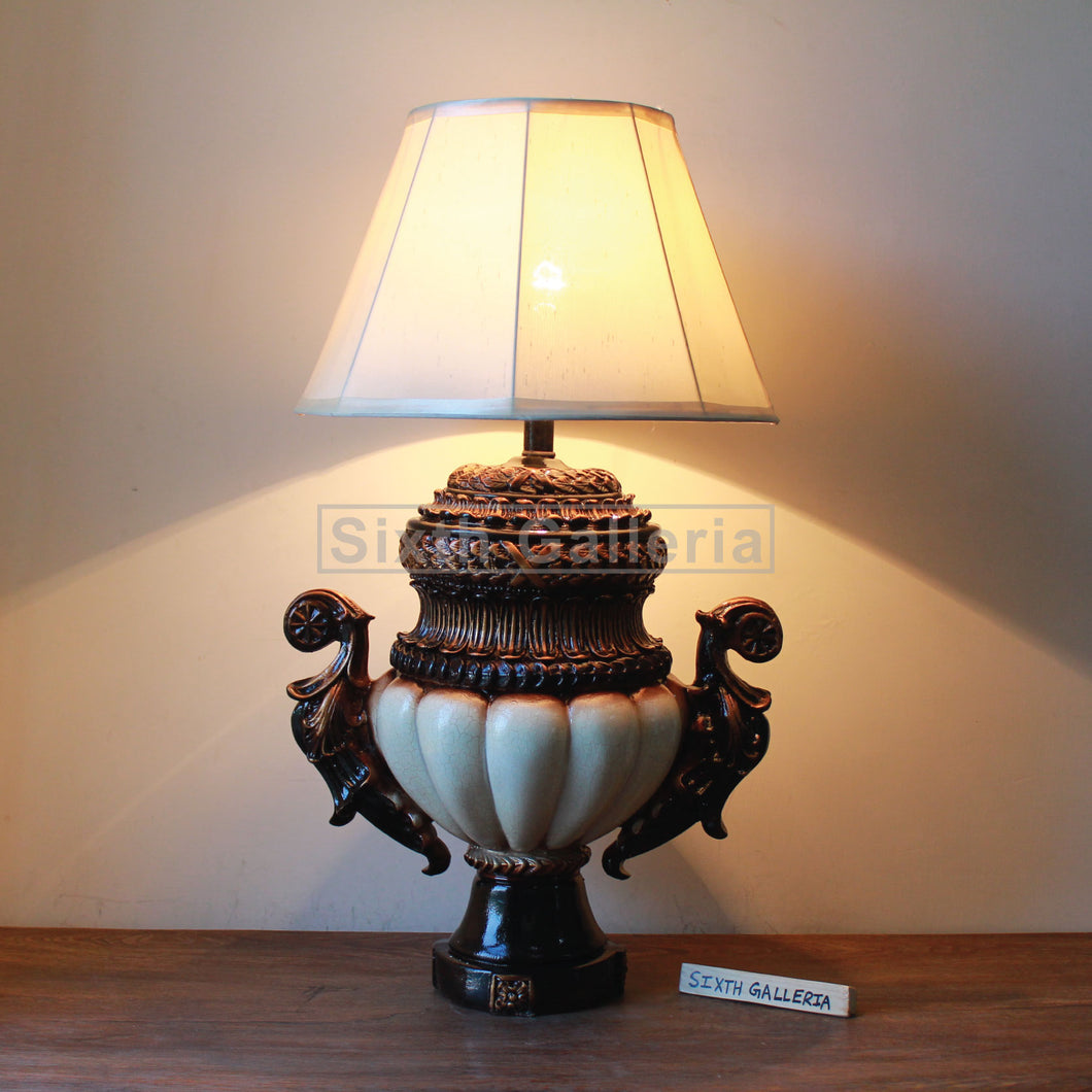 Pair of Hefnosa Lamps